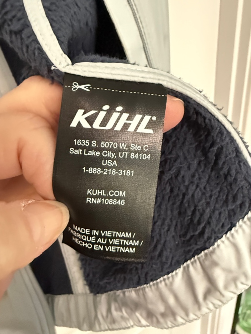 KÜHL Women’s Light Gray/Blue “THE ONE”Quilted Vest - Picture 9 of 14